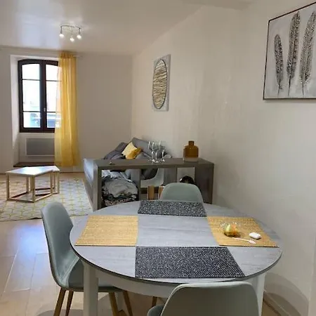 Aubenas : Beau Studio, Proche Du Chateau Extérieur photo